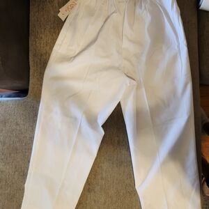 Koret NWT Women's White Straight Leg Elastic Waist Pants